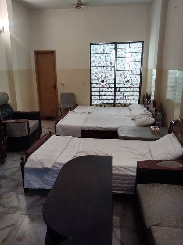 Furnished Flat for male Furnished portion for student Vip room for female Furnished room for boys Portion near scan college Portion & flat near supervisor college 4