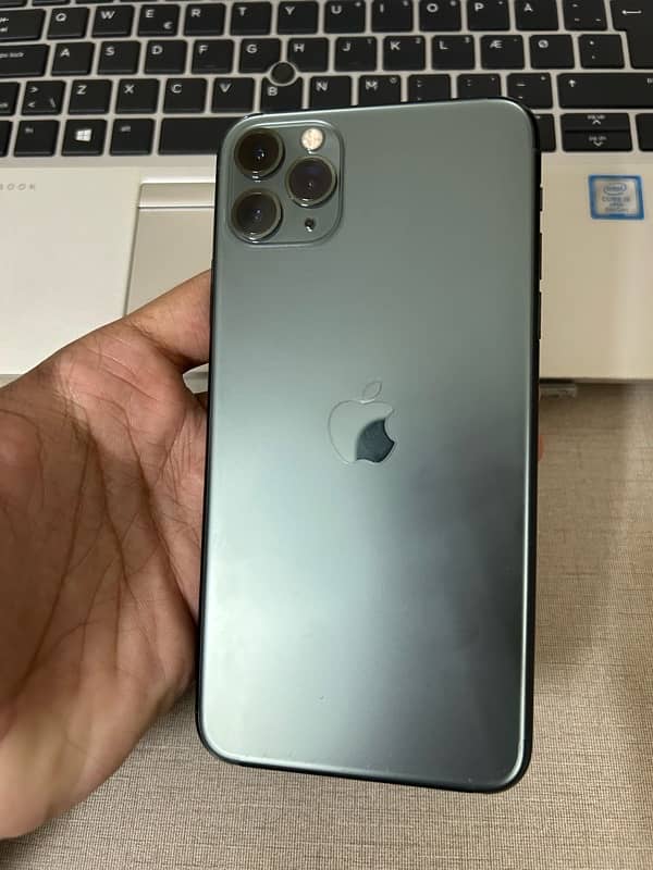 iPhone 11 Pro Max 256GB PTA Approved 1