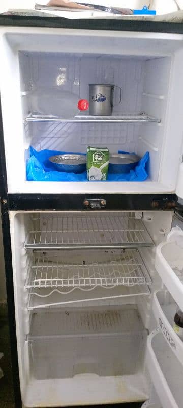 refrigerator for sell 2