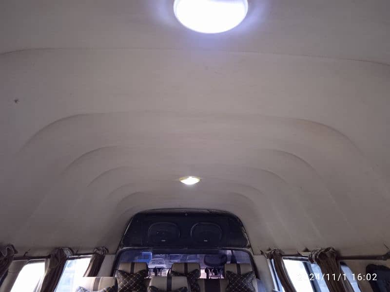 Toyota Hiace For Sale 7