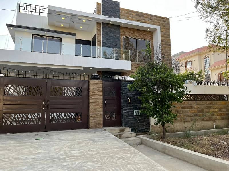 400 Yard G+1 House Maymar Sector X 0