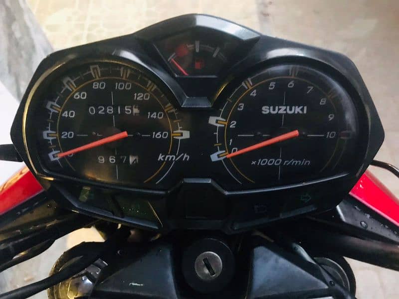 Suzuki 150GR 2021 5