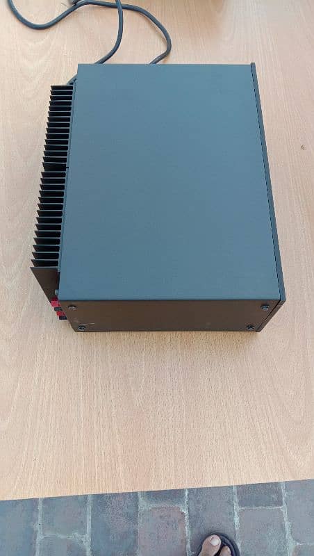 vintage quatre gc 500 solid state stereo power amplifier 3