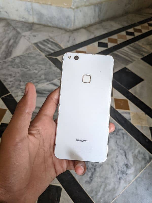 huwavai p10 lite 1