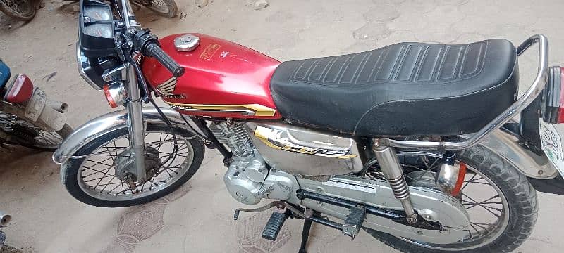 Honda 125 special edition 8