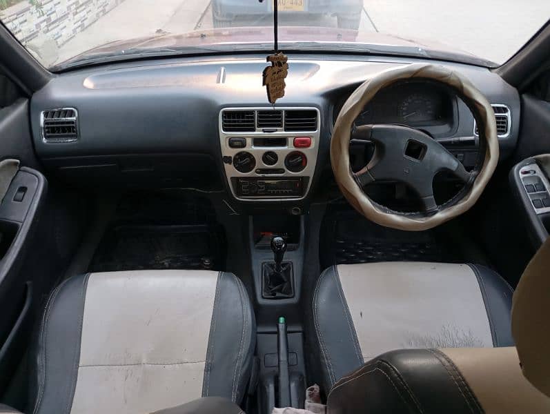 Honda City IDSI 2000 4