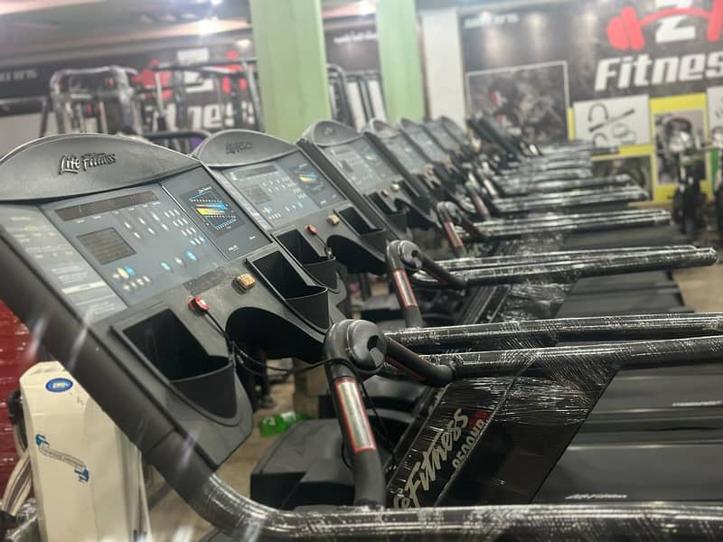 Life Fitness || Commercial Treadmill || Treadmill For Sale | Treadmill 1