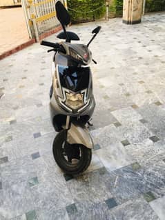 Scoty electric  full new condition