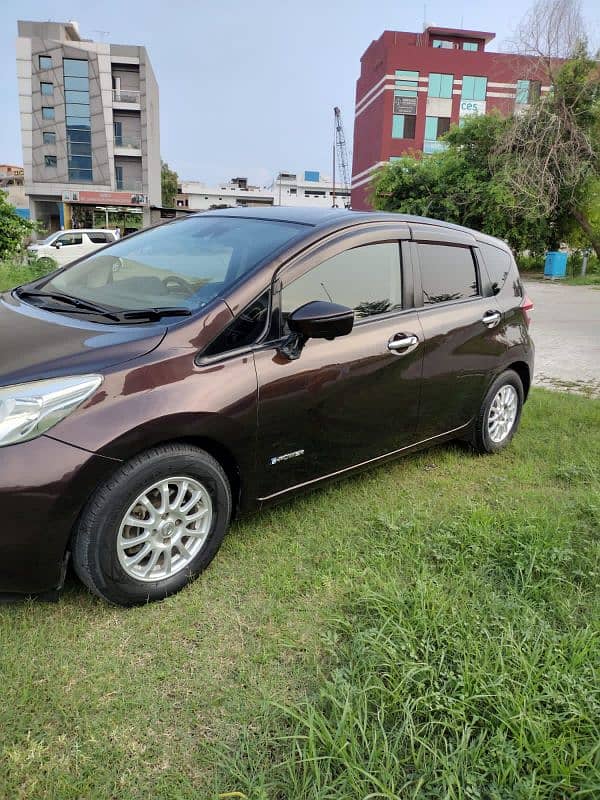 Nissan Note E Power 2016 4