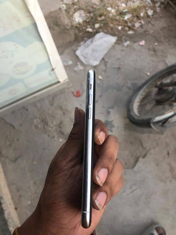 I PHONE X PTA APPROVED CONDITION 10 BY 10 URGENT SALE 03135287557 2