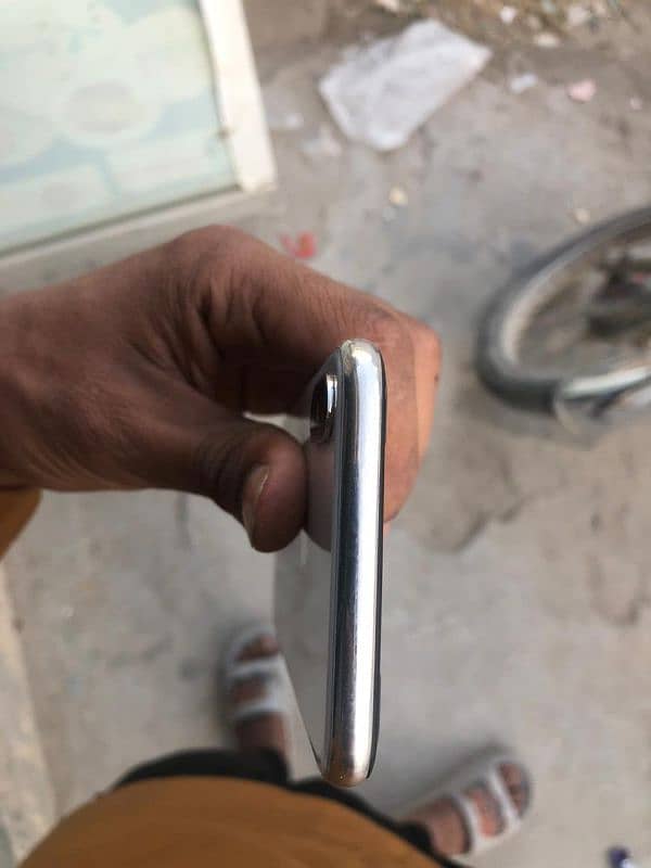 I PHONE X PTA APPROVED CONDITION 10 BY 10 URGENT SALE 03135287557 3