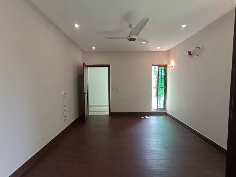 1 Kanal Lower Portion Separte Gate For Rent In SUI Gas Society Phase 1 5