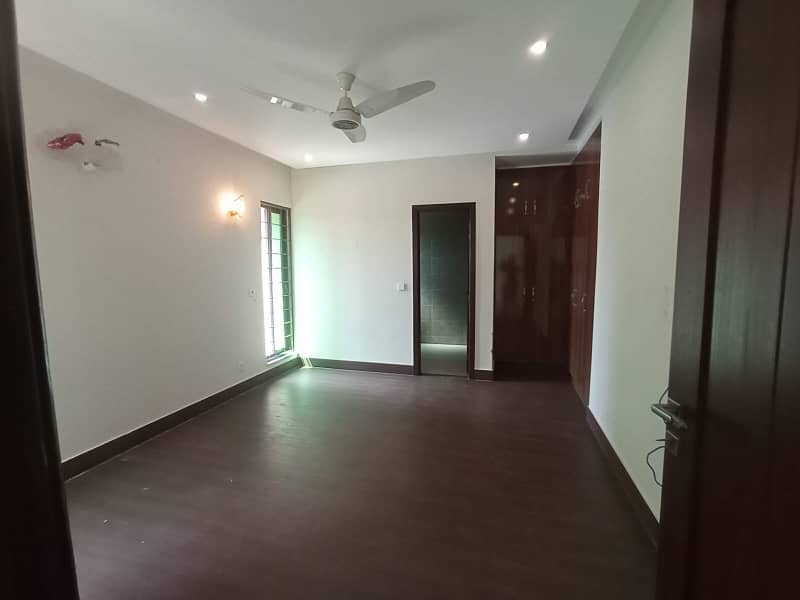 1 Kanal Lower Portion Separte Gate For Rent In SUI Gas Society Phase 1 7