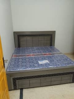 bed sale with matress