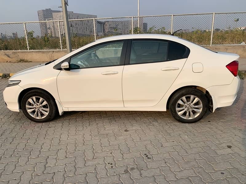 Honda City IVTEC 2016 1.3 Prosmatic Excellent Condition 3