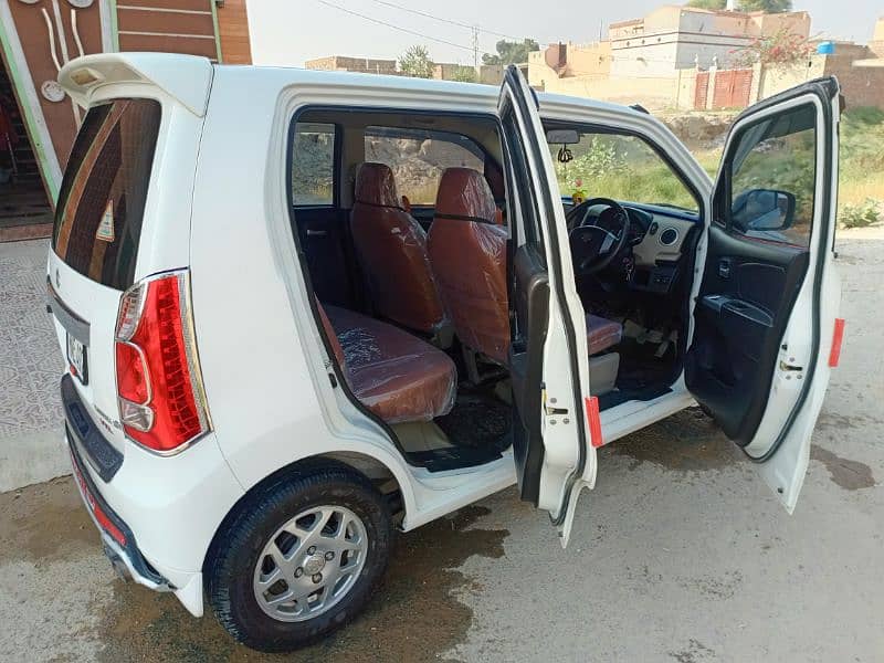 Suzuki Wagon R 2018 6