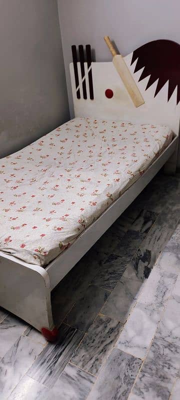 Single bed for kids 3