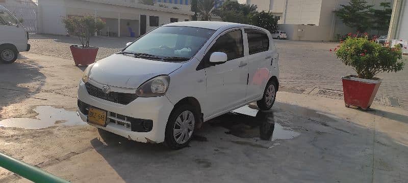 Daihatsu Mira 2014 1