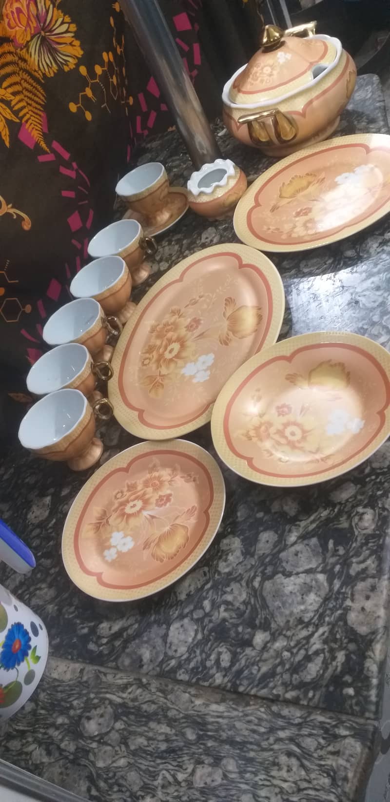 Dinner Set (95 Pieces) 10