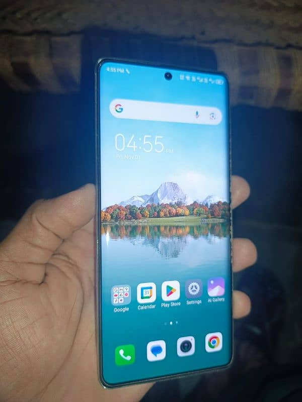 Tecno Spark 20 pro plus 4