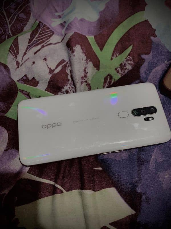 Oppo A5 2020 use mobile PTA . and 9/10 condition 3/64 0