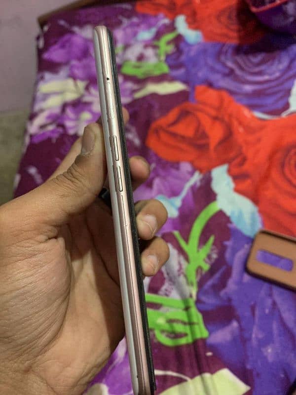 Oppo A5 2020 use mobile PTA . and 9/10 condition 3/64 4