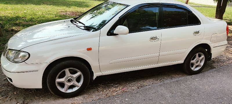 Nissan Sunny 2005 6