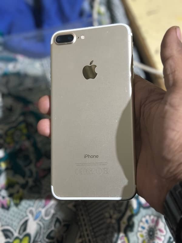 Iphone 7 plus 32 gb pta approved 1