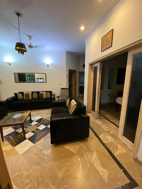 CAPITAL GROUP OFFER ORIGINAL PICS OUT CLASS 10 MARLA HOUSE FOR SALE IN DHA PHASE 4. 12