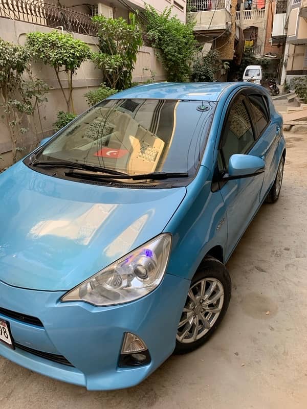 Toyota Aqua 2012 / 16 full original 1