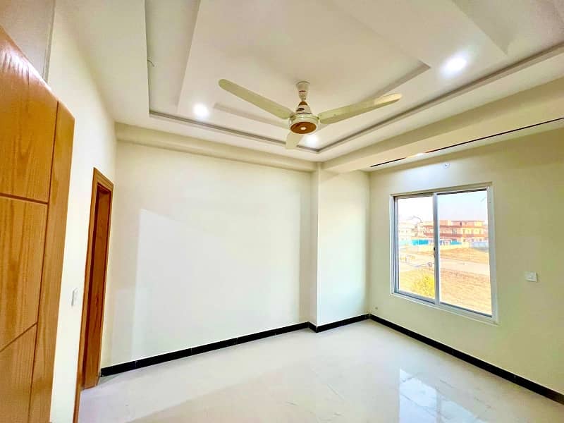 8 MARLA FULL HOUSE FOR SALE FAISAL TOWN F-18 ISLAMABAD 1