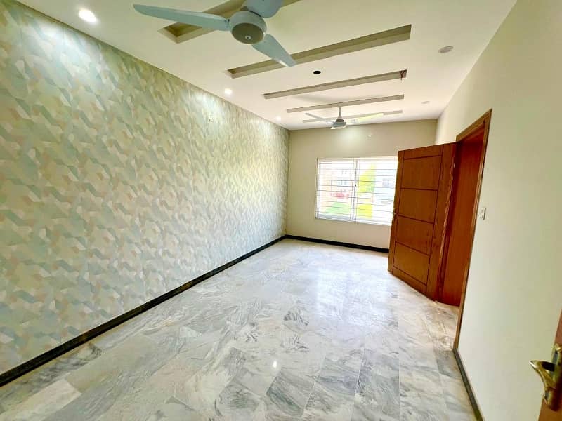 8 MARLA BRAND NEW HOUSE FOR SALE MULTI F-17 ISLAMABAD ALL FACILITY AVB 11