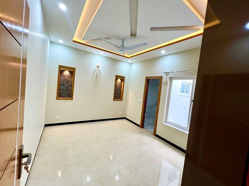 8 MARLA LUXURY BRAND NEW HOUSE FOR SALE FAISAL TOWN A BLOCK F-18 ISB 14