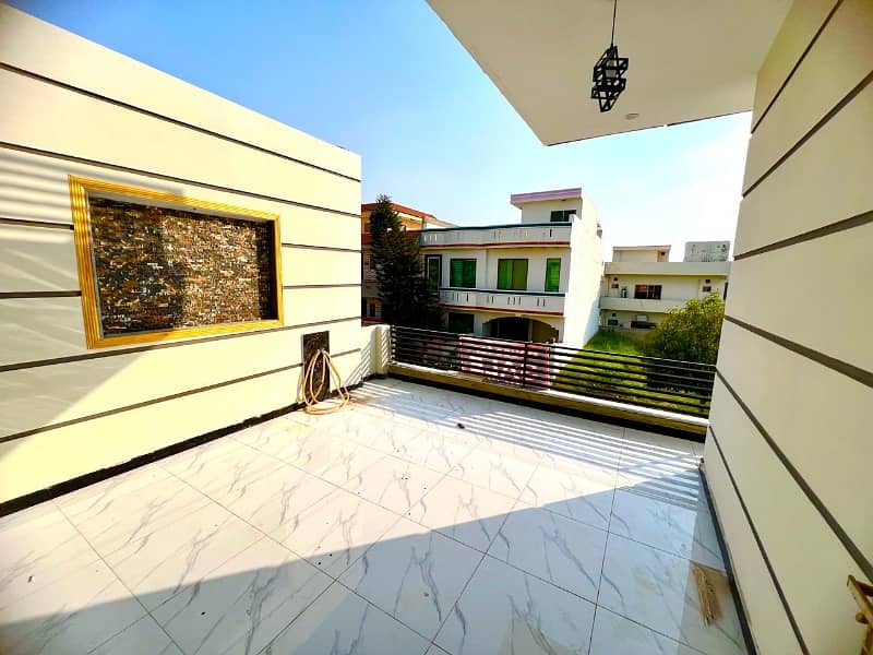 8 MARLA LUXURY BRAND NEW HOUSE FOR SALE MULTI F-17 ISLAMABAD 33