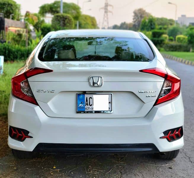 Honda Civic  Oriel prosmetic 2016 2