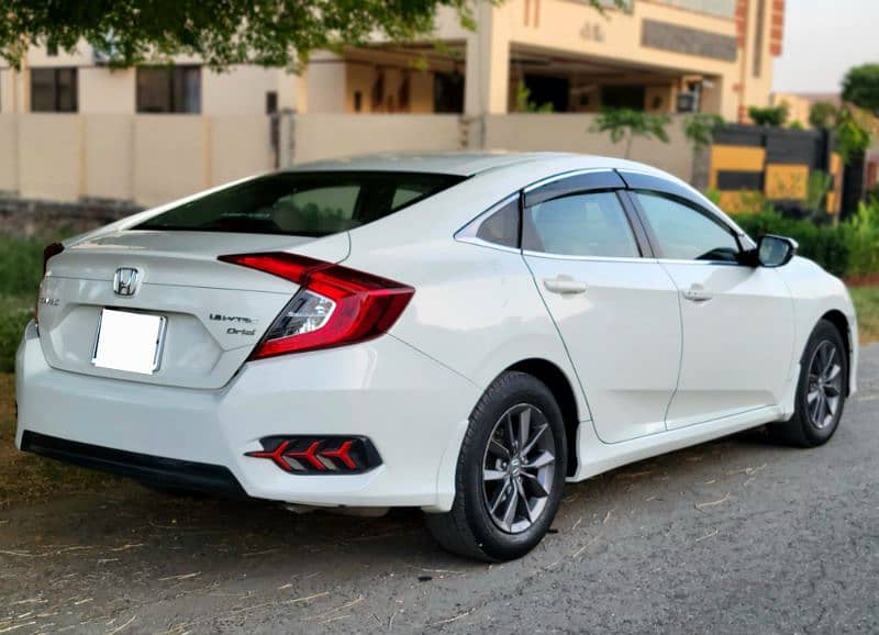 Honda Civic  Oriel prosmetic 2016 3