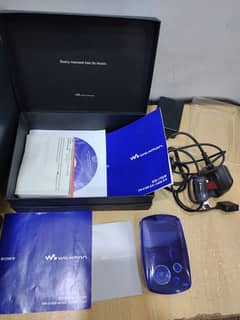 SONY WALKMAN NW-A3000 VITAGE MP3 PLAYER 20GBWITH BOX NEW CONDITION