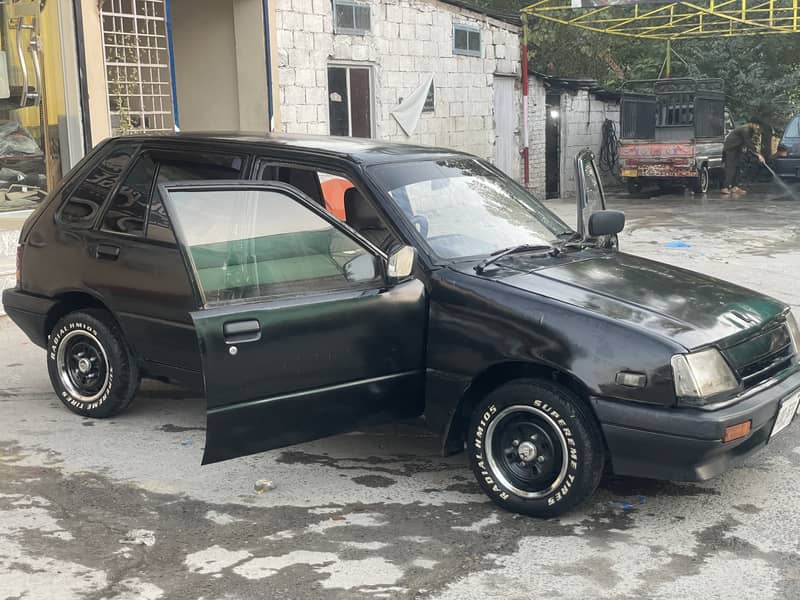 Suzuki Khyber 1991 economical family used car 6