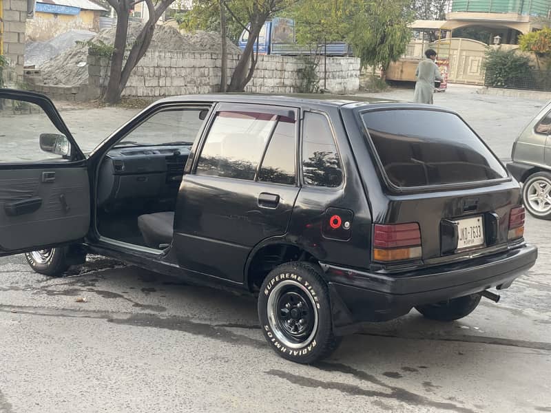 Suzuki Khyber 1991 economical family used car 9