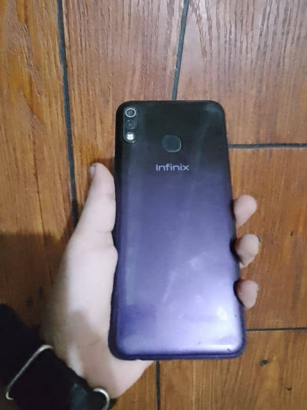 Infinix hot 8 lite 3