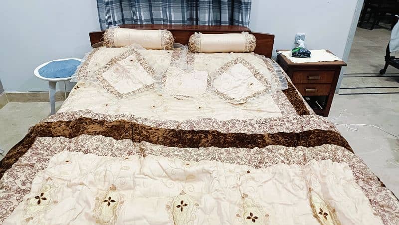 Bridal bedsheet with comforter 2