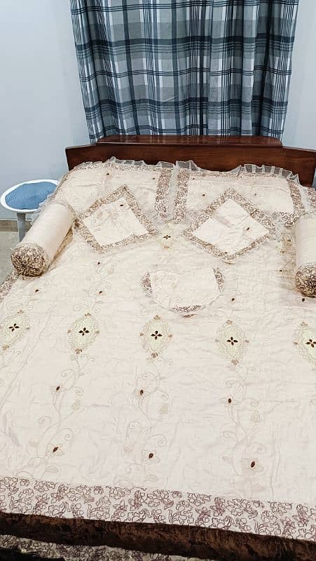 Bridal bedsheet with comforter 3