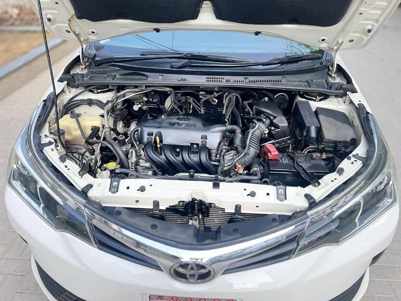 Toyota Corolla XLI 2019 AUTOMATIC POWER WINDOWS FULL ORIGINAL 9