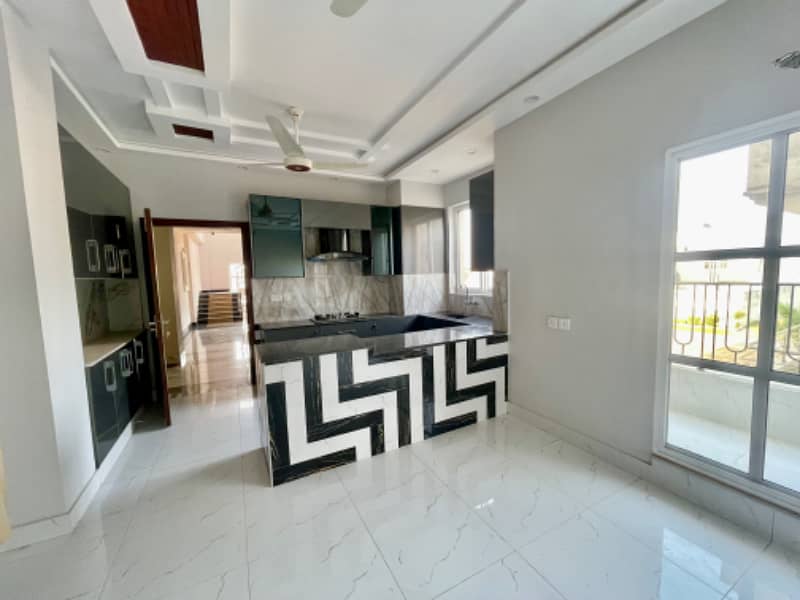 1 Bed First Entry Brand New Apartment Available for Rent in LDA Avenue 3