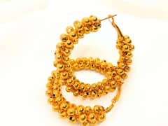 pair of Alloy Golden pearl Hoops Earrings