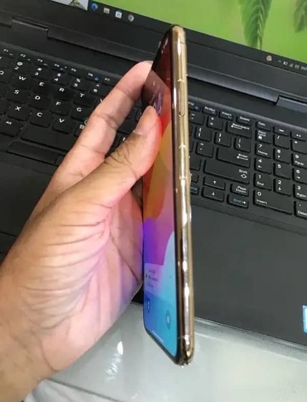 Iphone  xsmax Factory Unlock Non PTA 1