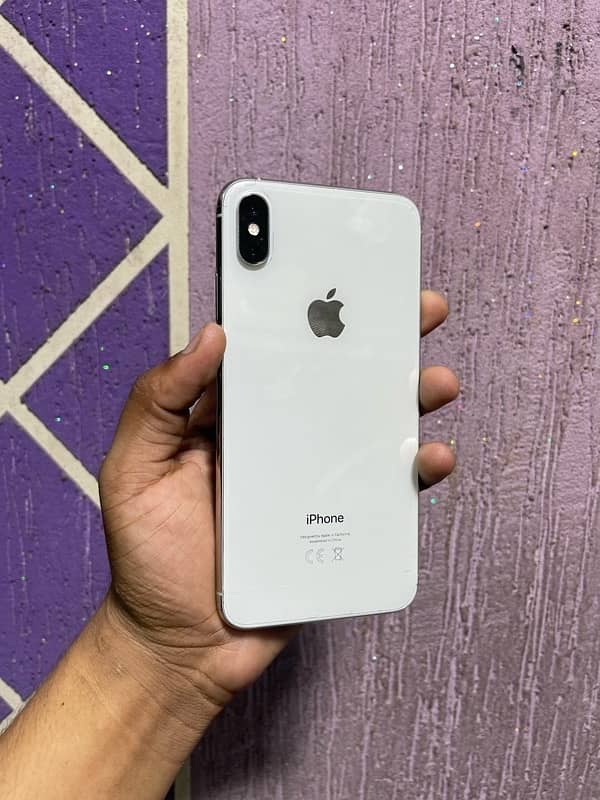 iphone xsmax 256gb dual sim pta approved 0