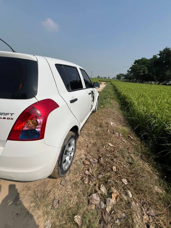 Suzuki Swift 2014 4