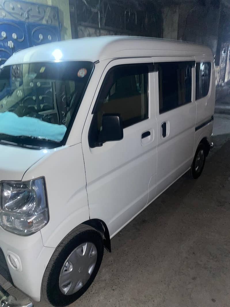 Nissan Clipper 2017 3