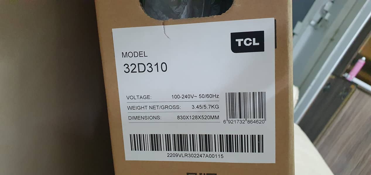 TCL LED TV 32d310 4